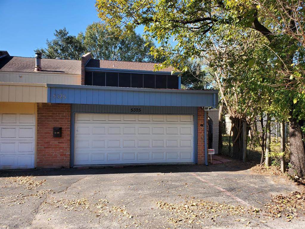 5325 Lost Forest Drive - Photo 1