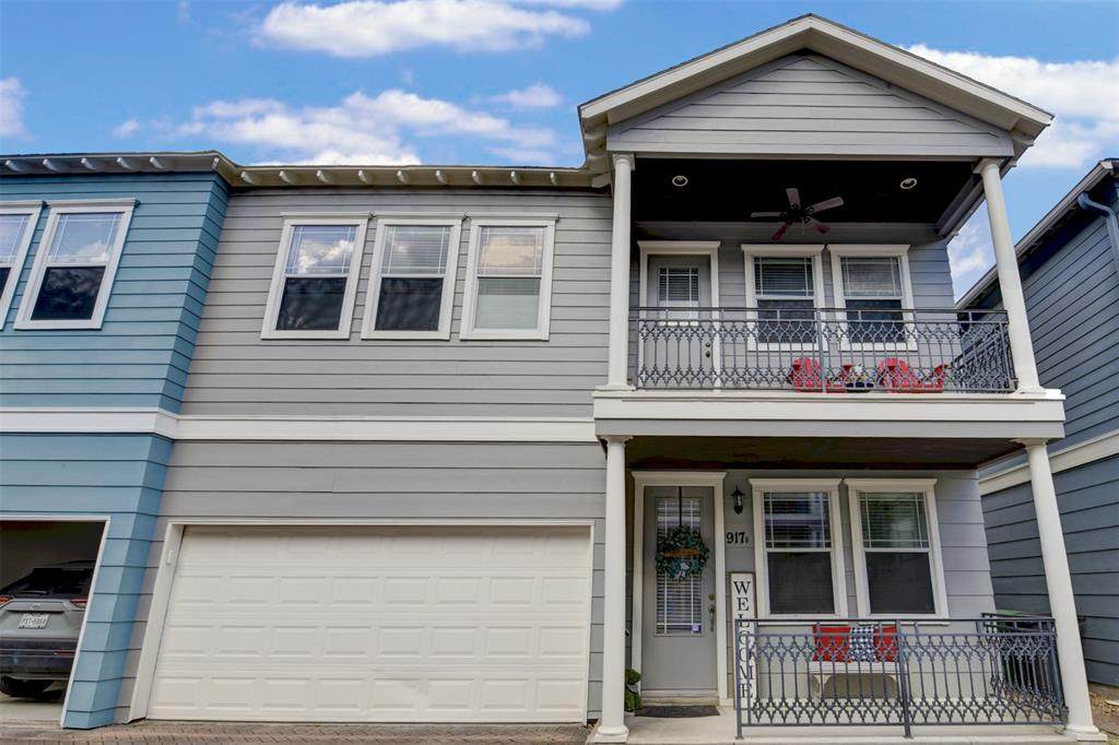 917 Yale Street - Photo 1