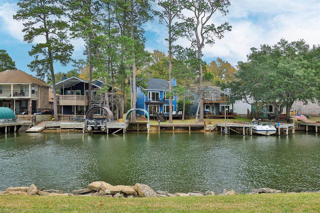 3207 Poe Dr - Photo 1