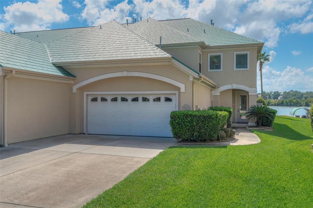 127 Palm Boulevard - Photo 1