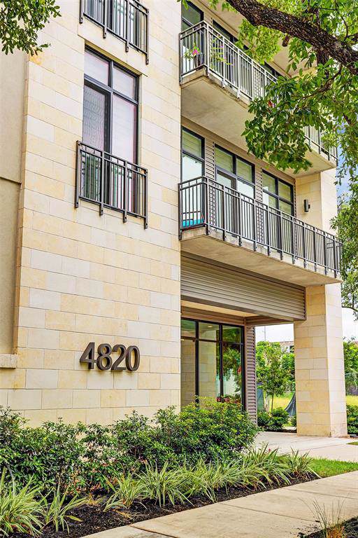 4820 Caroline Street - Photo 1