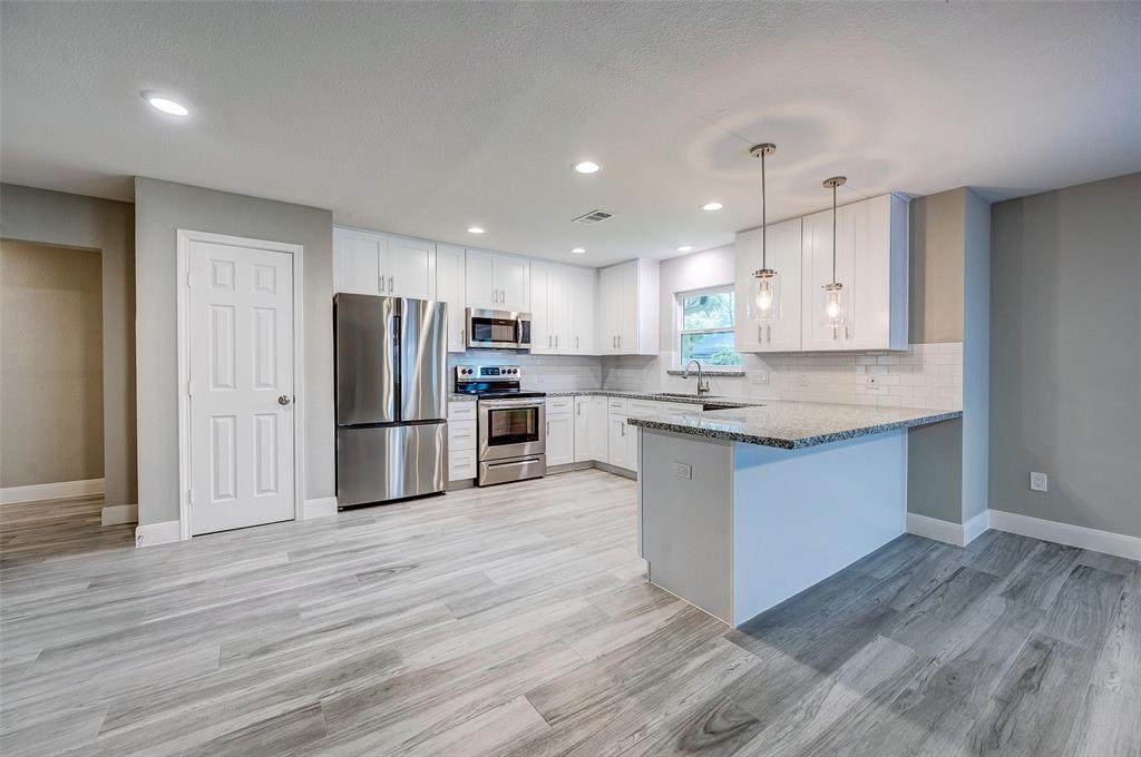 5007 Yarwell Drive - Photo 1