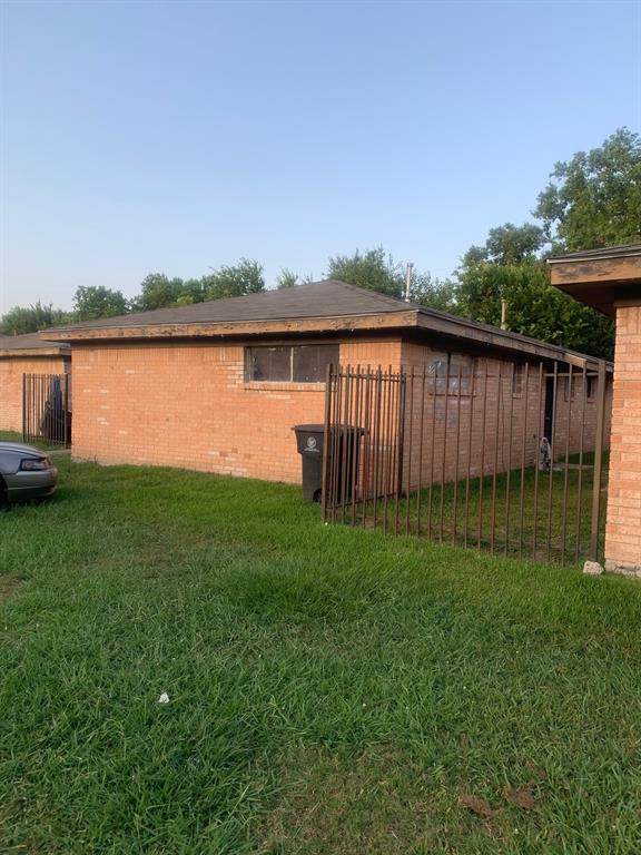 8115 Jutland Road - Photo 1