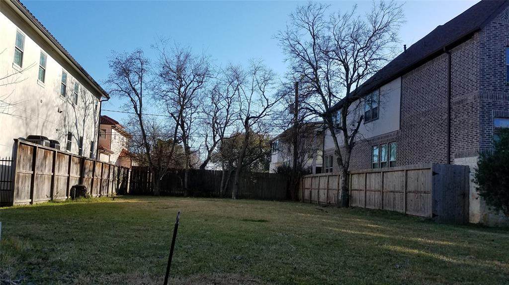 4303 Holt Street - Photo 1