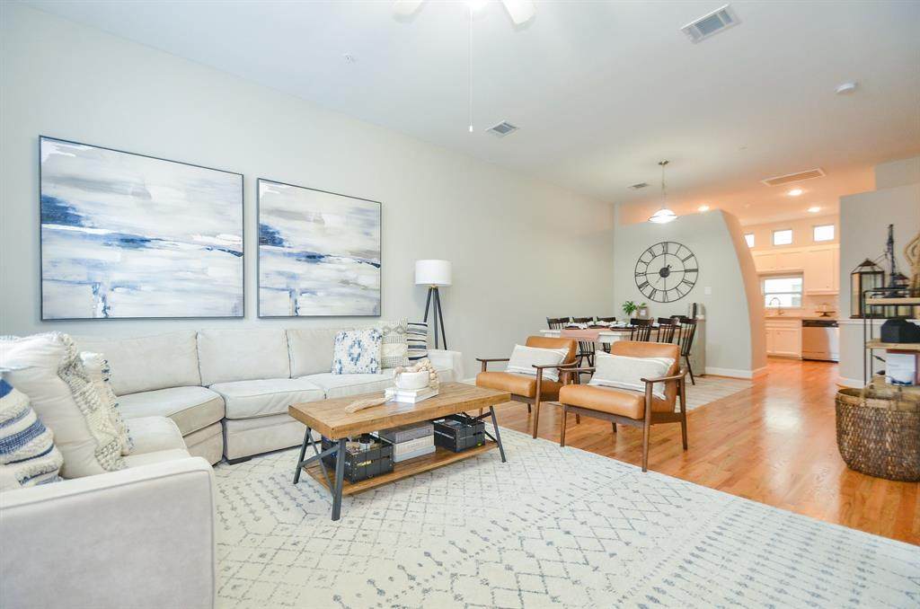 5941 Loop - Photo 1
