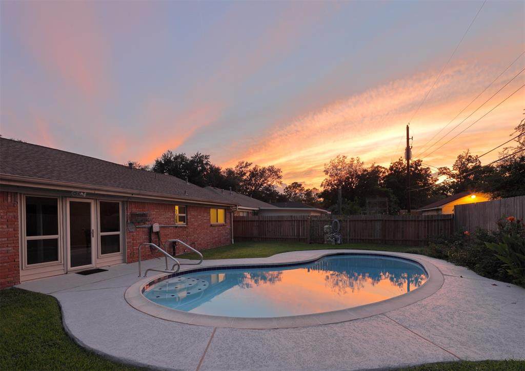9622 Vogue Lane - Photo 1