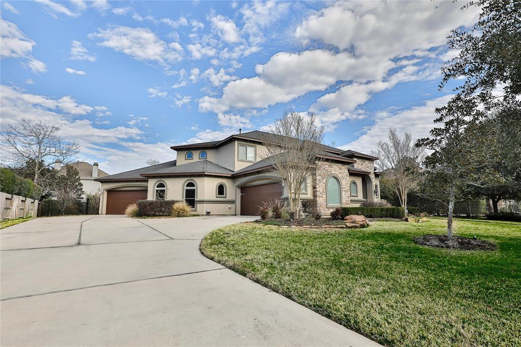 6306 S Royal Point Drive - Photo 1