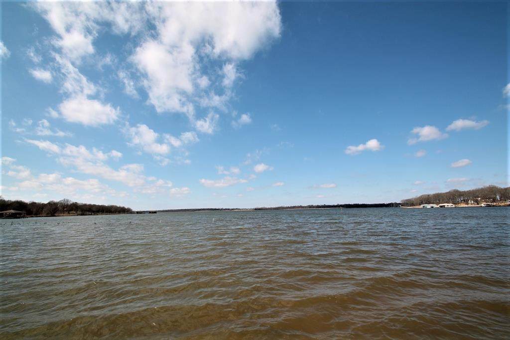 737 County Road 1300 - Photo 1