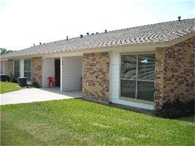 114 10th - Photo 1
