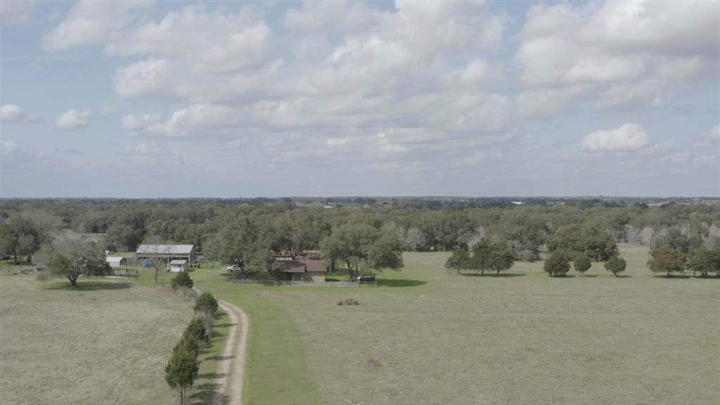 5389 Us Highway 90 - Photo 1