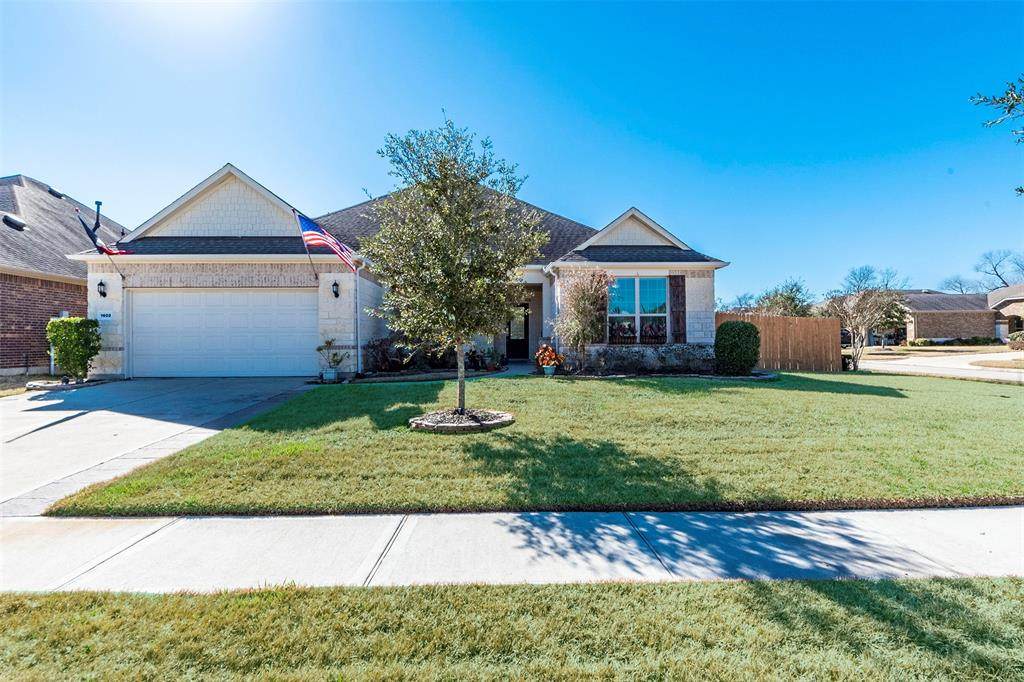 1602 Lansing Lane - Photo 1