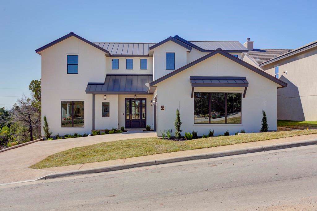 731 Mission Trail - Photo 1