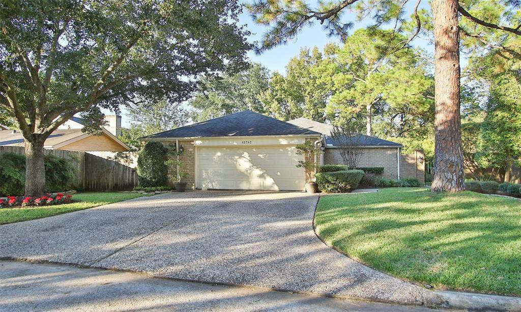 15742 Steamboat Lane - Photo 1