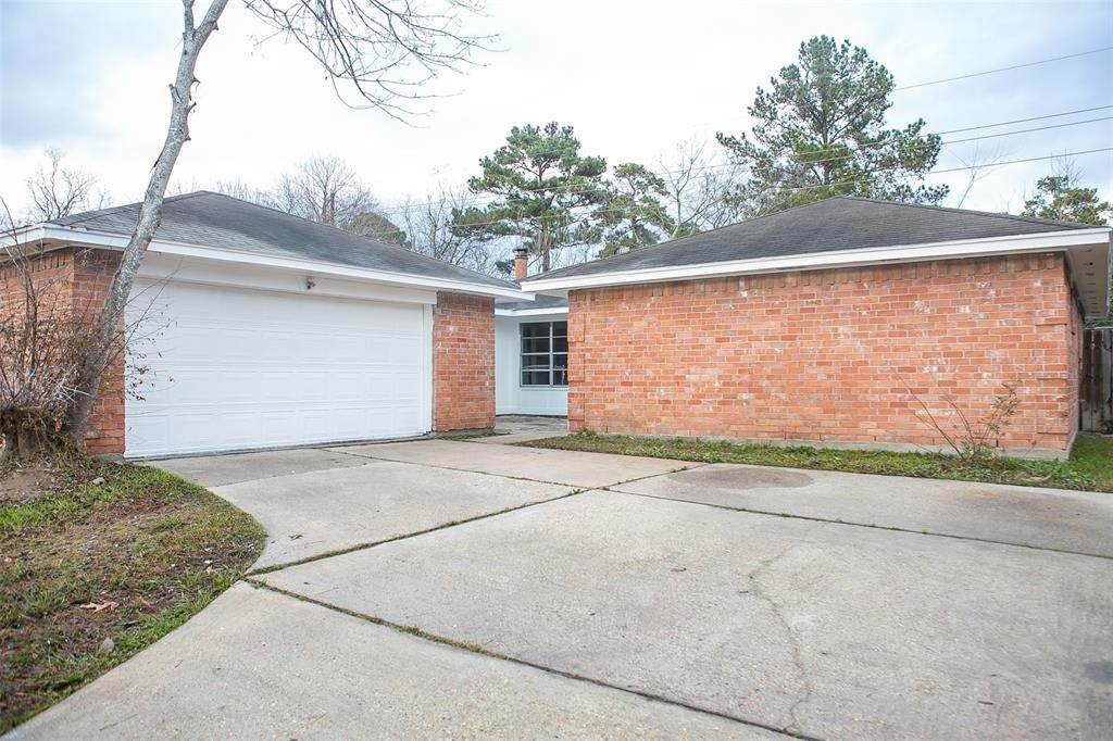 6003 Sunnygate Drive - Photo 1