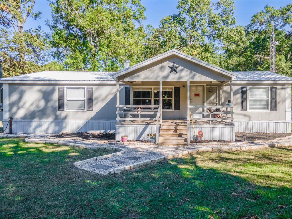 291 Road 3430 - Photo 1