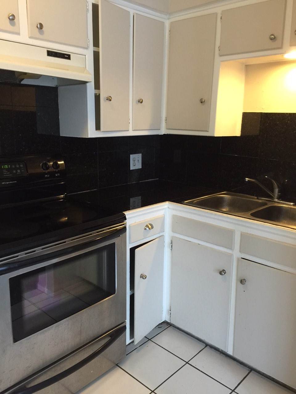 710 Colquitt Street - Photo 1