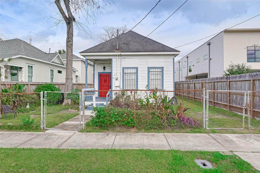 3705 Runnels Street - Photo 1