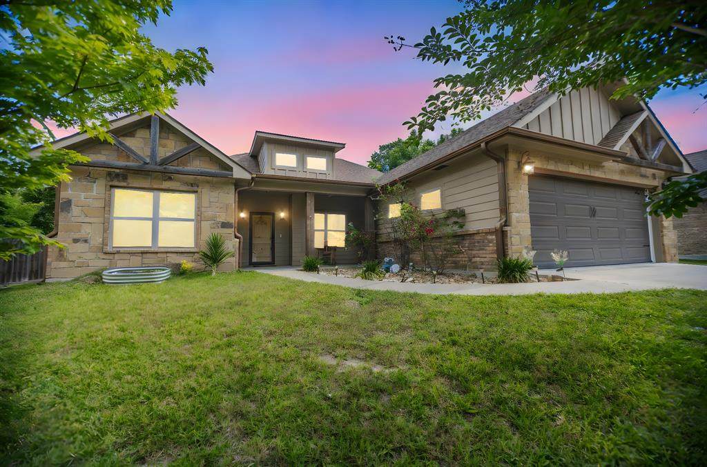 1212 Parkman Street - Photo 1