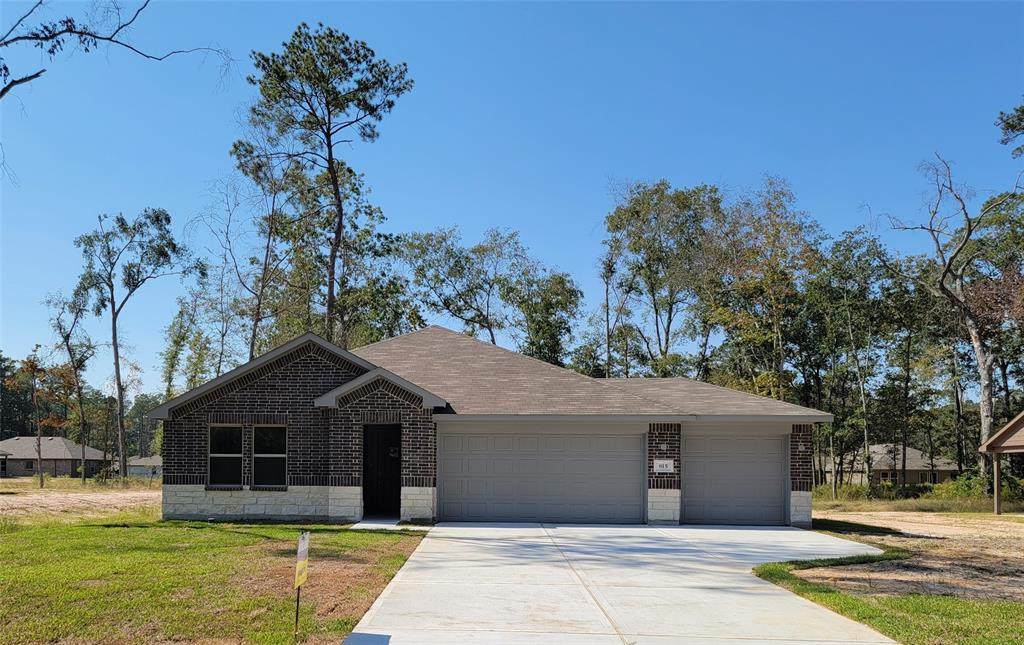 815 Republic Road - Photo 1
