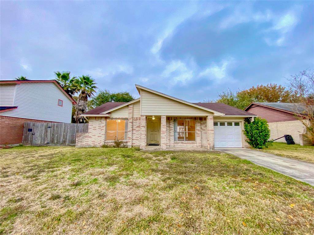4918 Glenvalley Drive - Photo 1