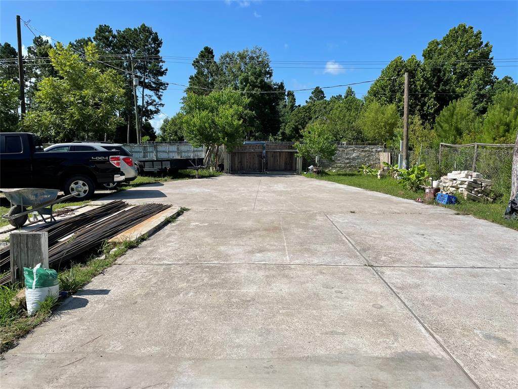 3534 County Road 3479B - Photo 1
