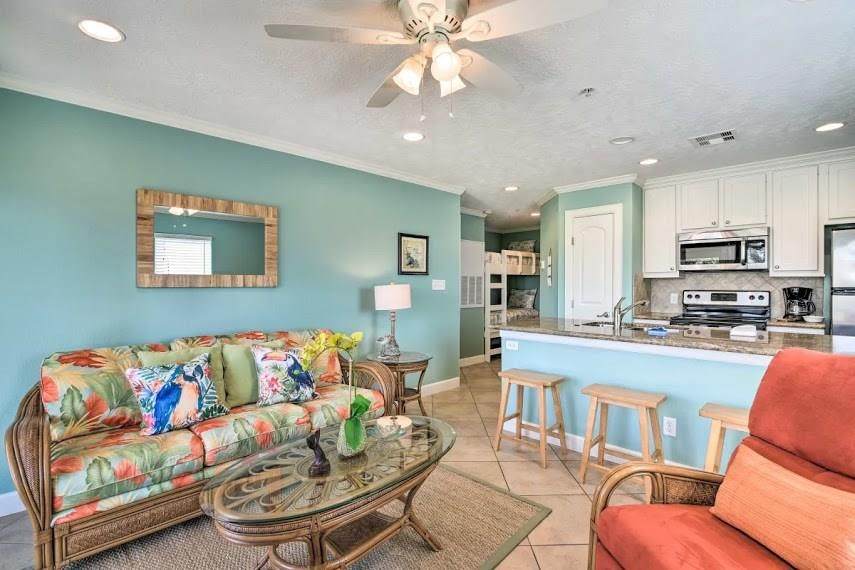 9520 Seawall Boulevard - Photo 1