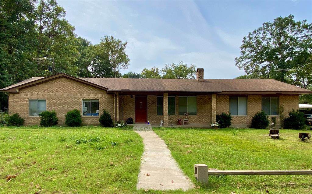 435 Hawkins - Photo 1