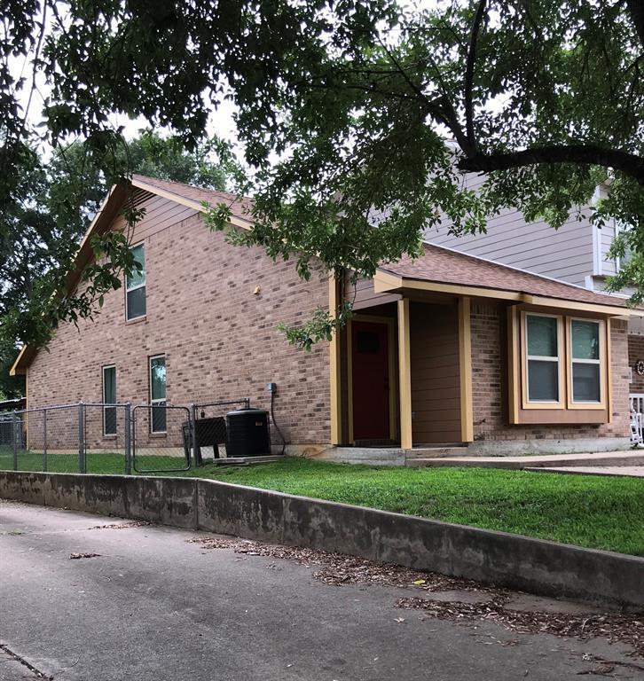 106 Briarwood Lane - Photo 1