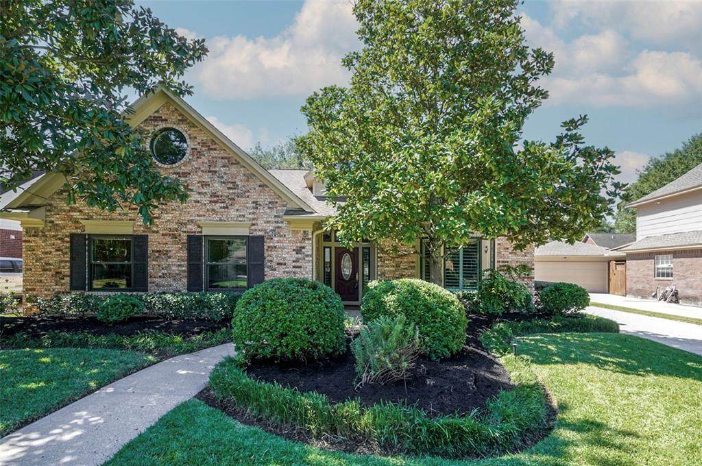 3207 Hickory Falls Drive - Photo 1