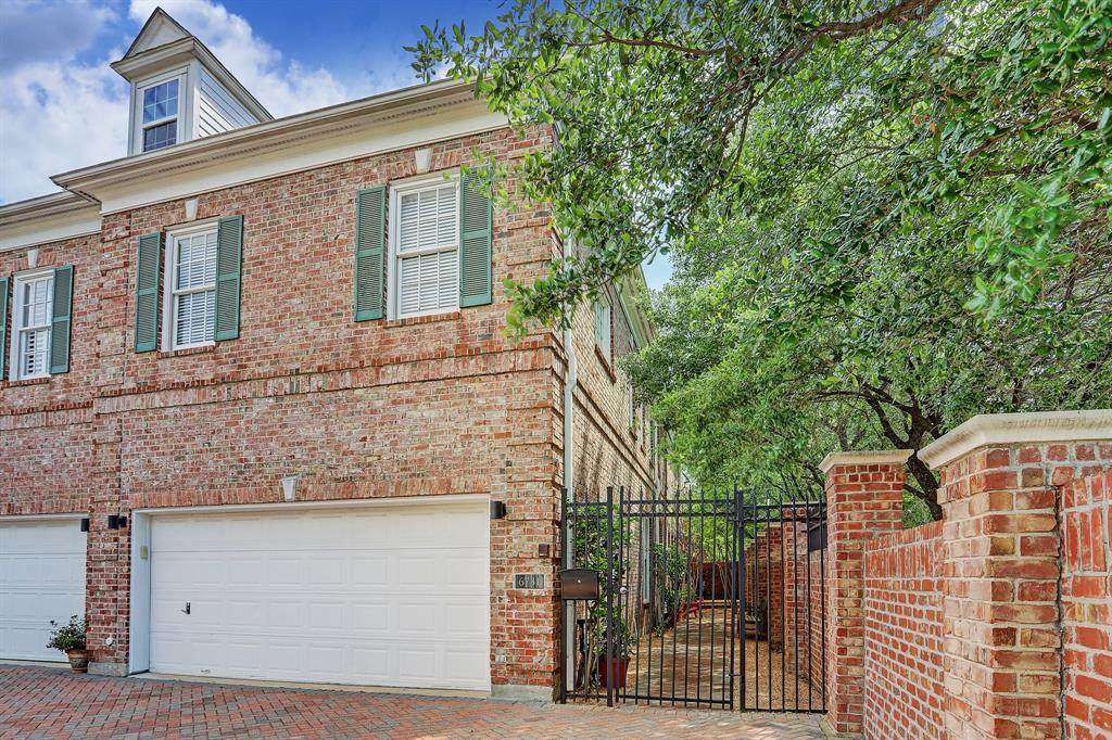 6731 Westchester Avenue - Photo 1