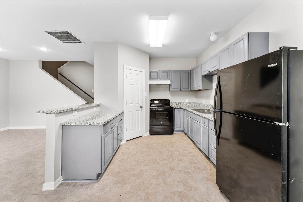 9610 Buffum Street - Photo 1