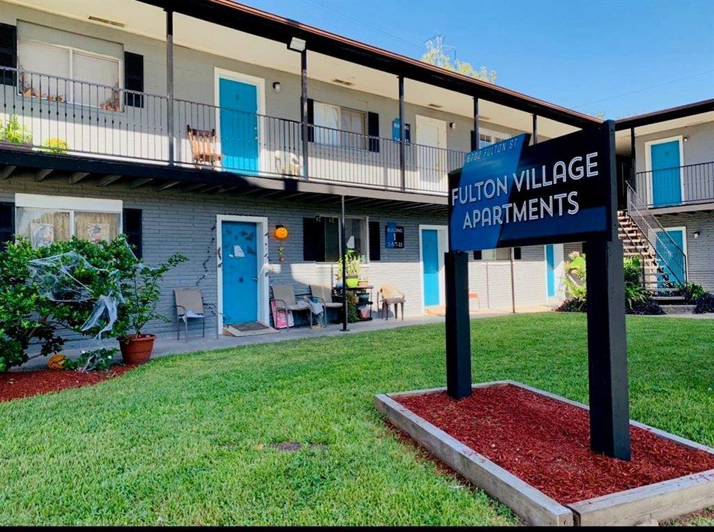 6702 Fulton Street - Photo 1