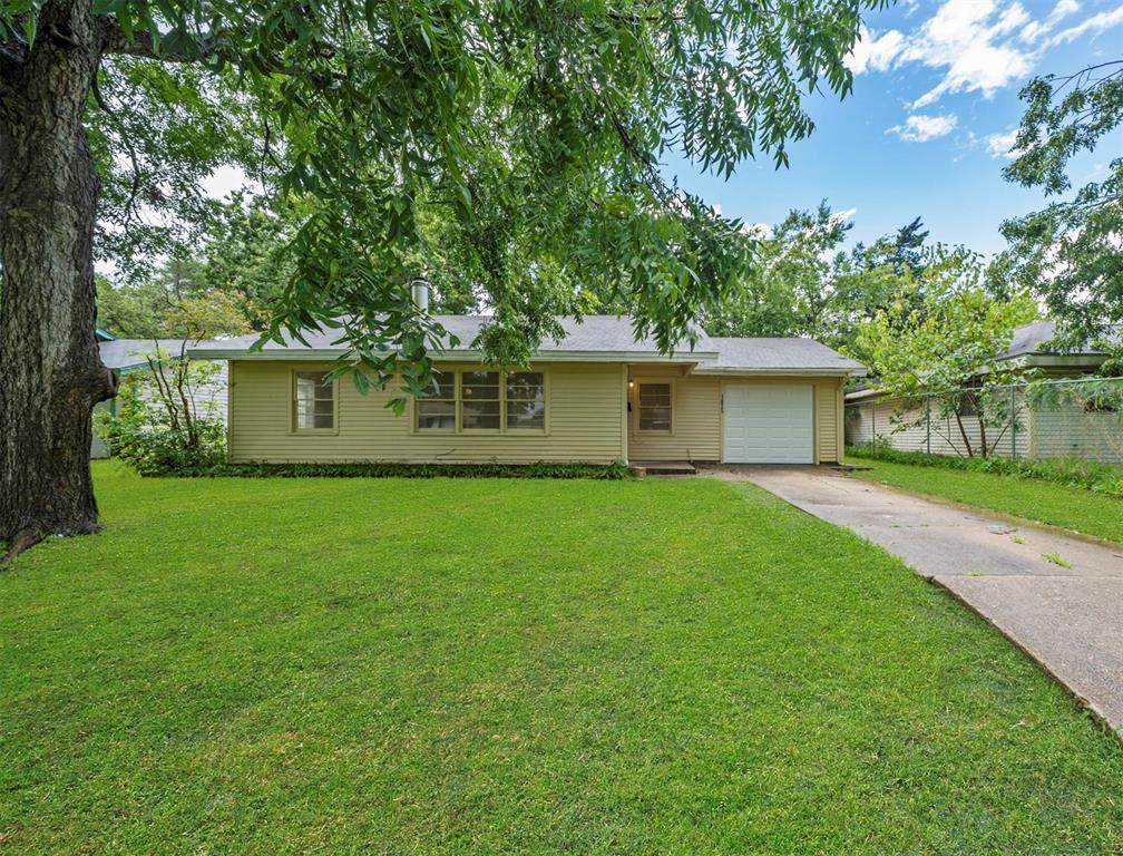 3025 Vance Avenue - Photo 1