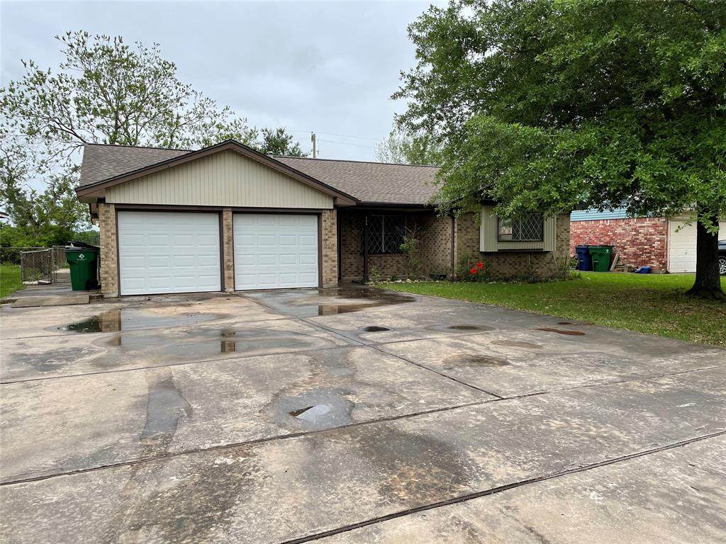 505 Sims Drive - Photo 1