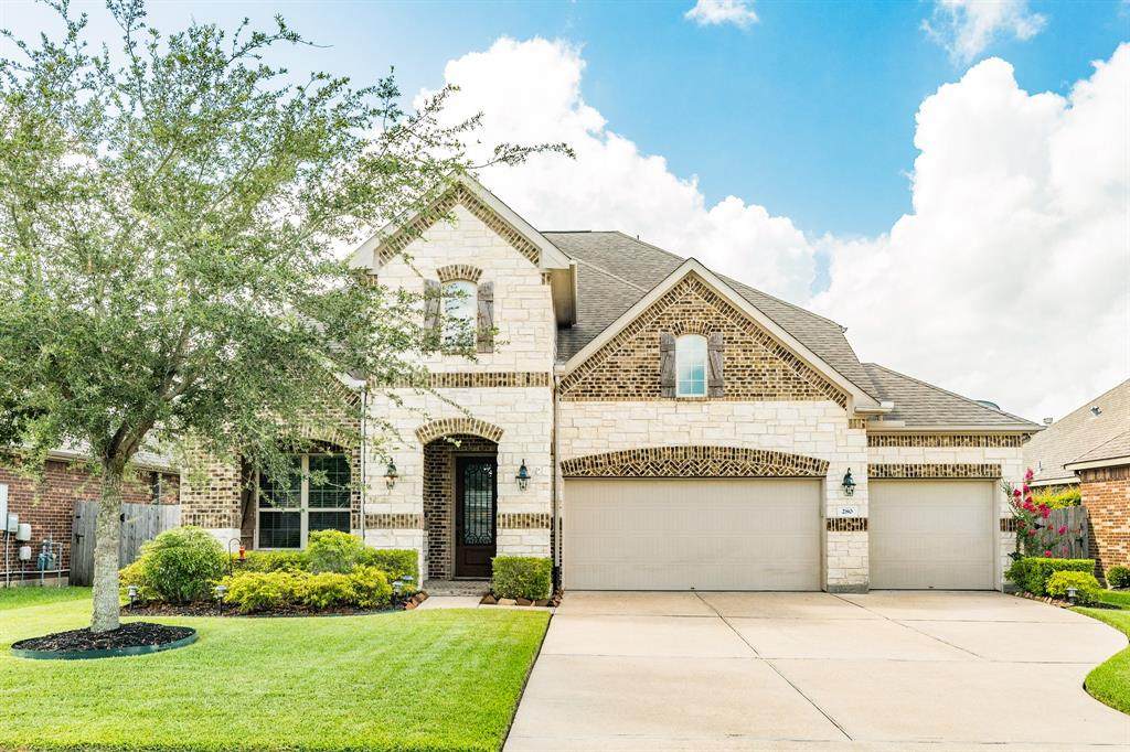 280 Clearwood Drive - Photo 1