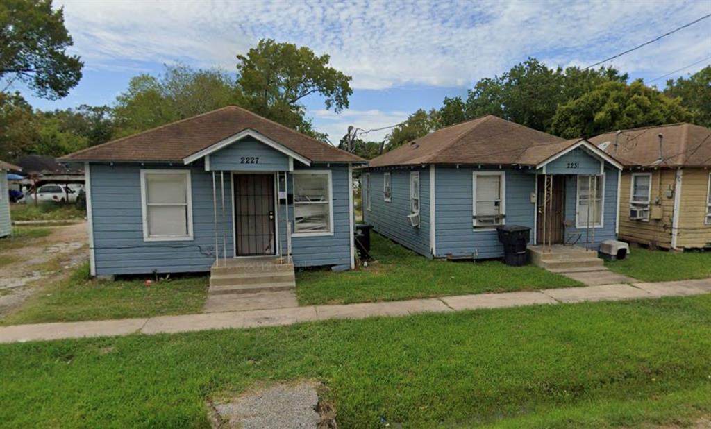 2231 Hutton Street - Photo 1