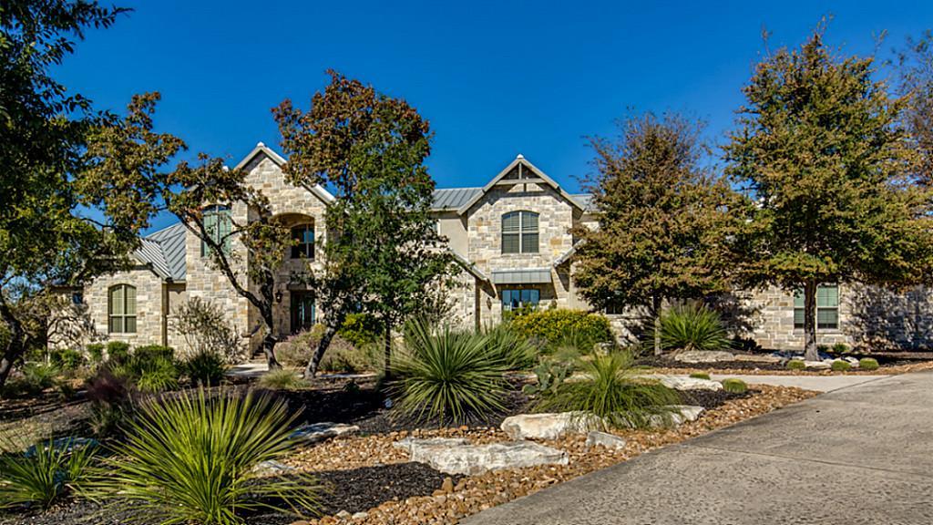 122 Greystone Point - Photo 1