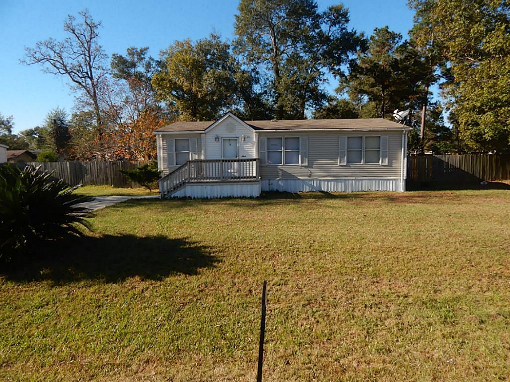 16552 Emerson Circle - Photo 1