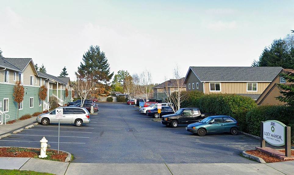 300 7th Ave - Photo 1