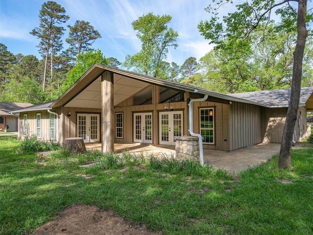 350 Greenbriar Trail - Photo 1