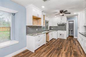 2910 Maple Knoll Drive - Photo 1