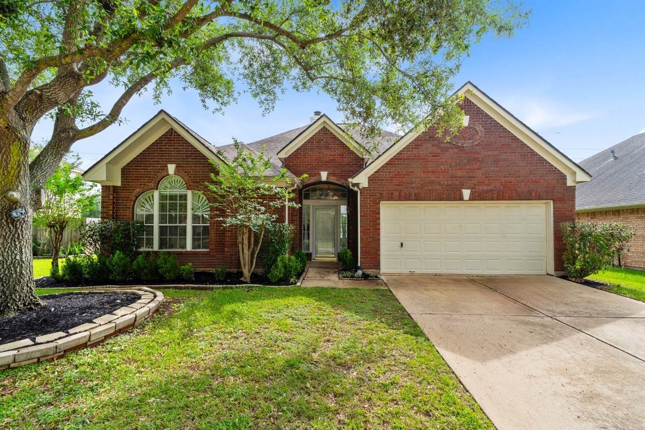 2718 Hazy Creek Drive - Photo 1