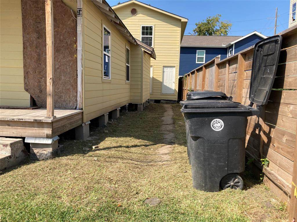 1408 Valentine Street - Photo 1