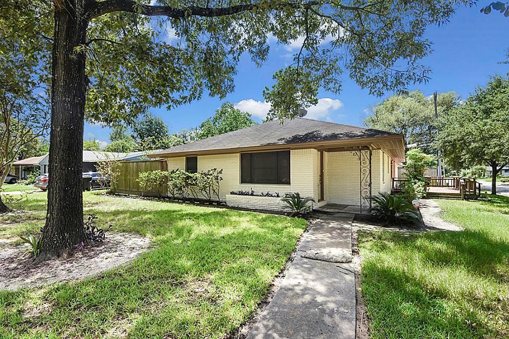 5037 43rd Street - Photo 1