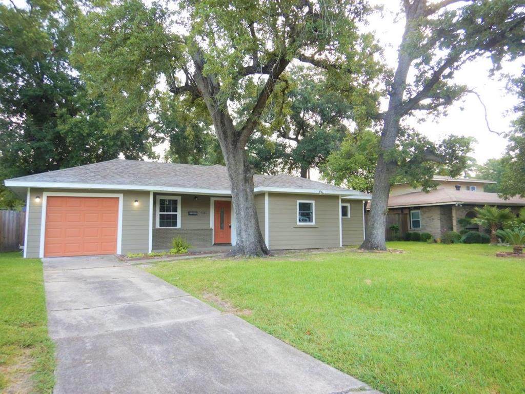 5323 Newkirk Lane - Photo 1