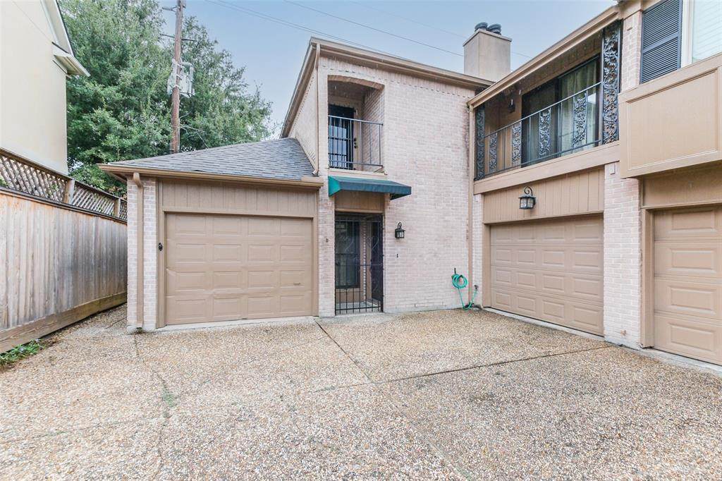 1213 Nantucket Drive - Photo 1