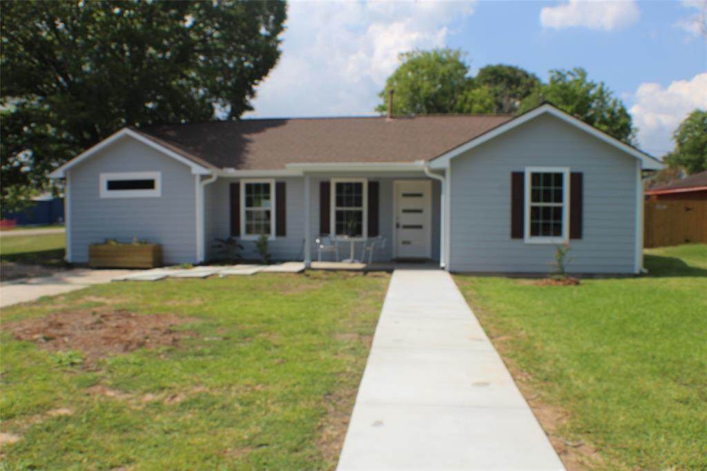 3101 12th Street - Photo 1