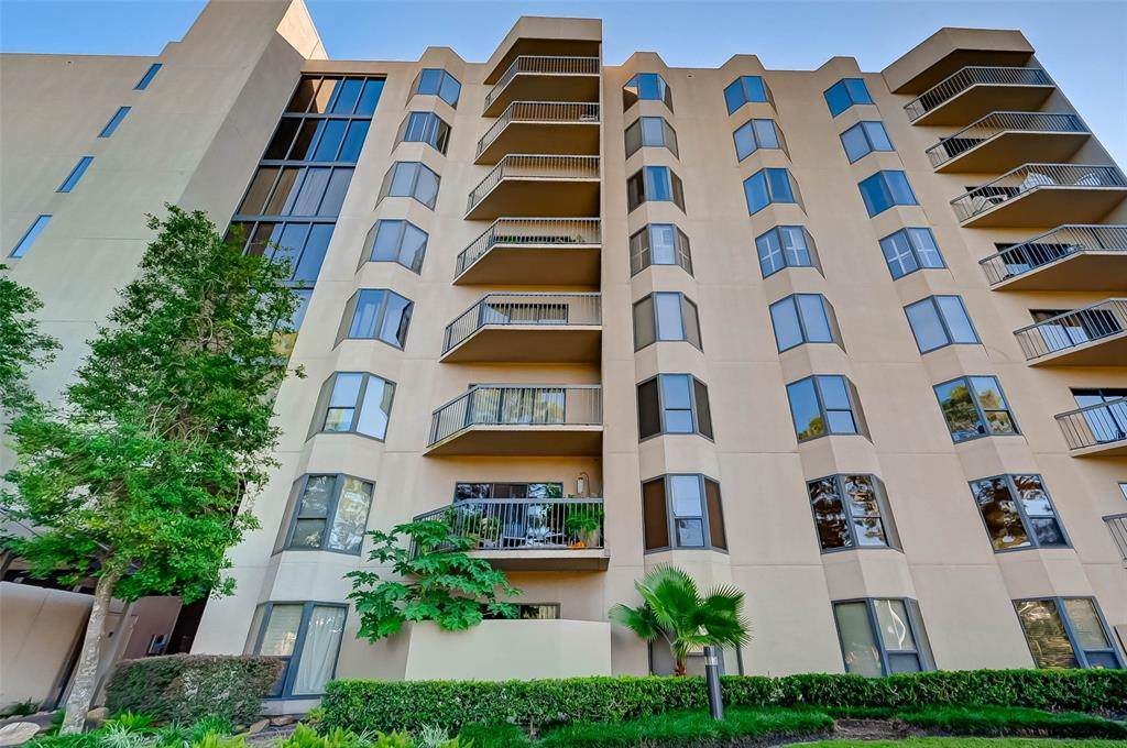 661 Bering Drive - Photo 1
