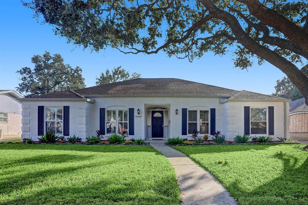 6219 Queensloch Drive - Photo 1