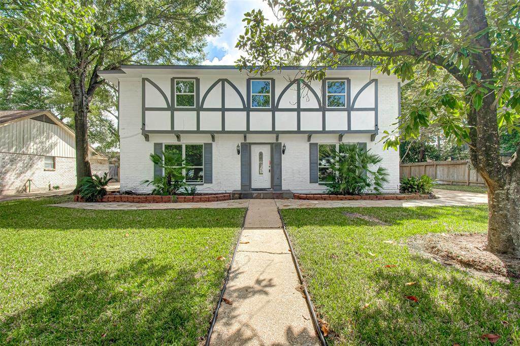 5715 Lookout Mountain Drive - Photo 1